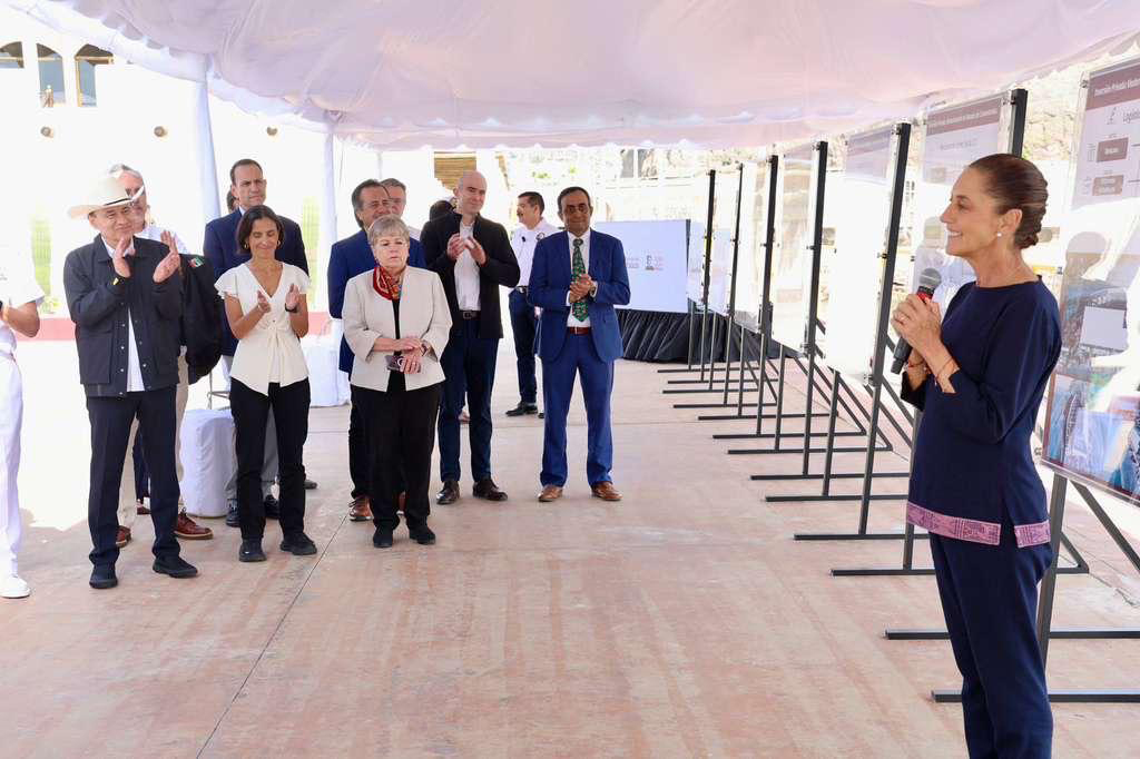 Presentan proyecto de obras y expansión del Puerto de Guaymas