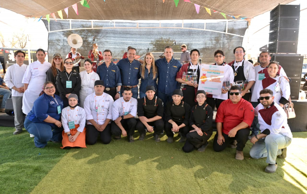 Realiza Hermosillo Gob 9ª Muestra Gastronómica de San Pedro en Hermosillo.