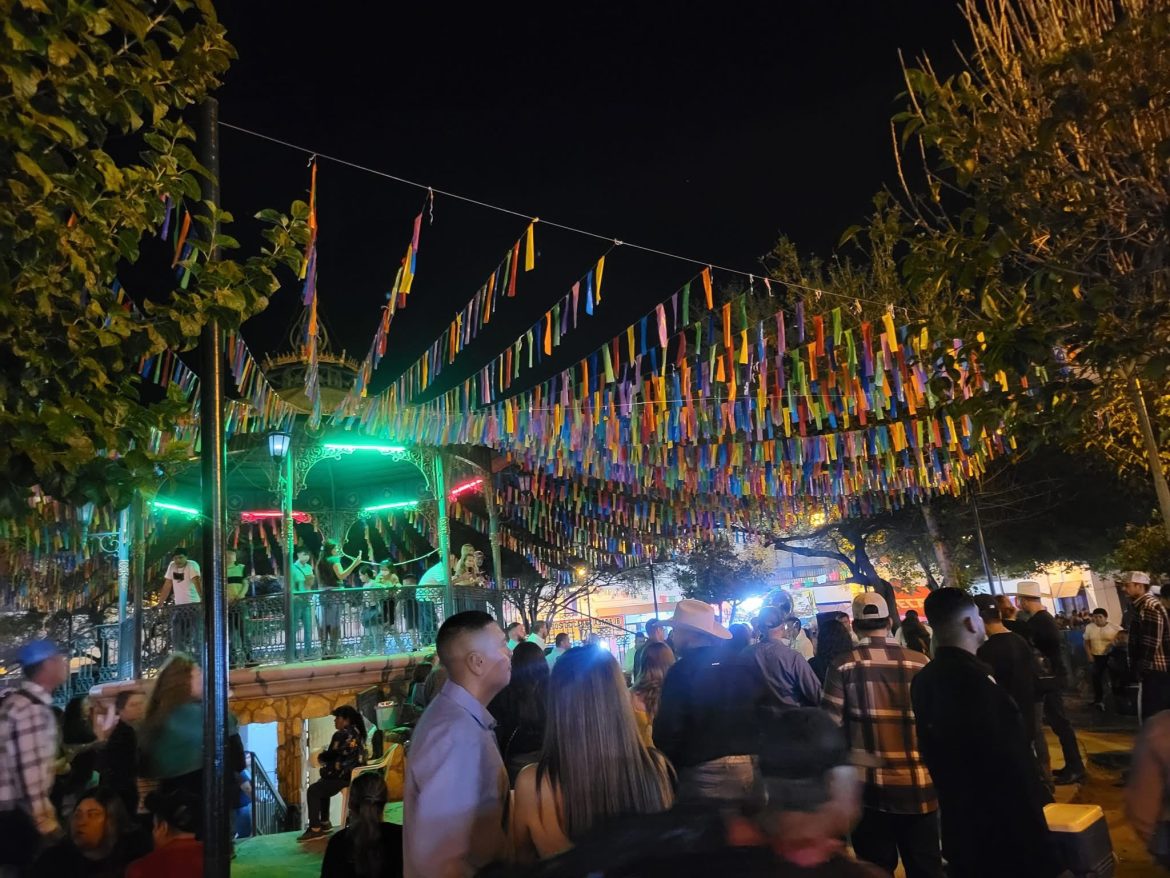Fiestas de Octubre convierten a Magdalena de Kino en destino turístico religioso